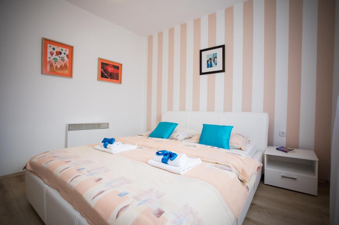 Guest House Pin Laktaši Esterno foto